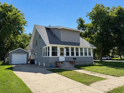 302 N 9th St, Estherville, IA, 51334