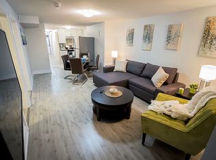 73 Blackburn Ave #1A, Ottawa, ON K1N 8A4