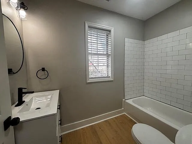 33 S Cypress Ave — Photo 13