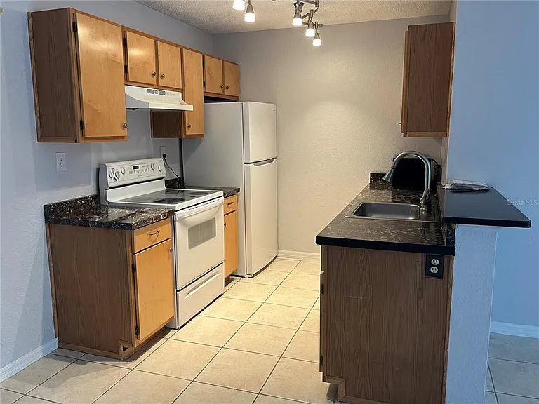10263 Gandy Blvd N #501 — Photo 3