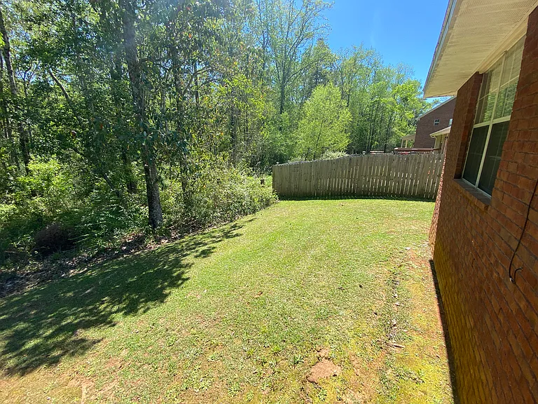 11815 Balsam Ct — Photo 15