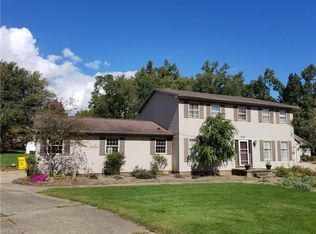 2406 Kennedy Dr, Salem, OH 44460