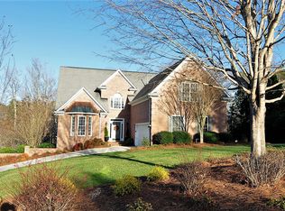 2811 Providence View Ln, Charlotte, NC 28270