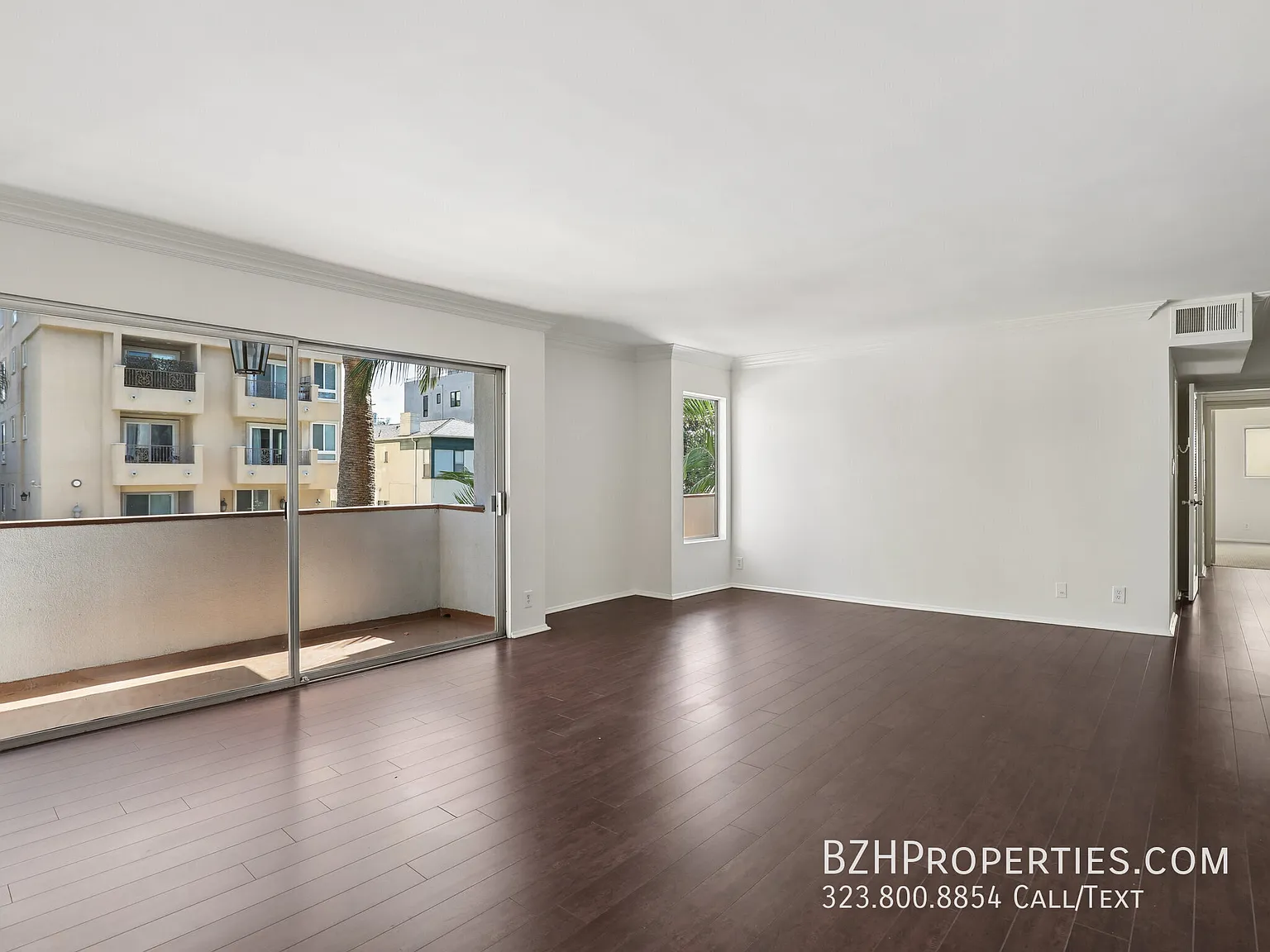 131 N Orlando Ave — Photo 2