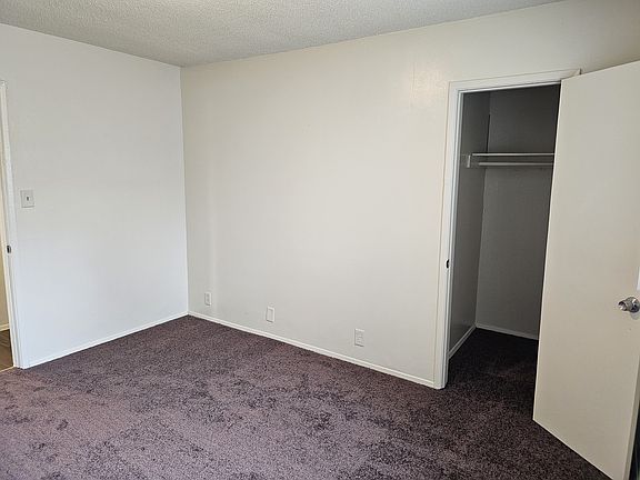 4th image of 2091 W Linden St