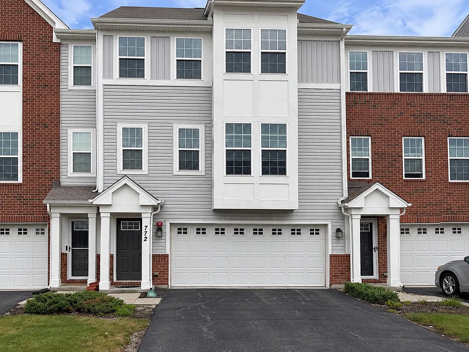 772 Weller Dr