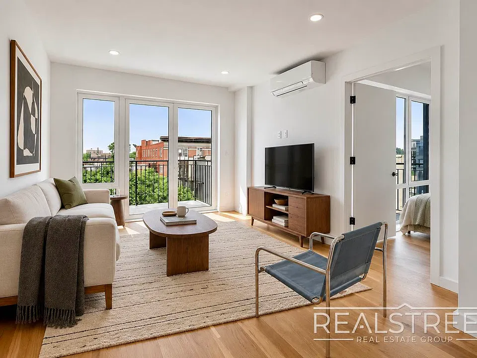 105 Rogers Ave #6B