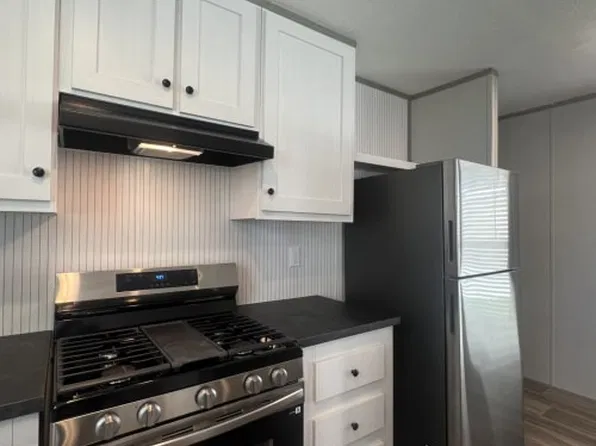 3052 N Gary St #93, New Castle, IN 47362