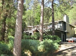 16226 Brewer Rd, Grass Valley, CA 95949
