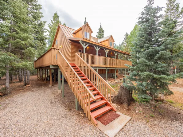 270 E Whispering Pines Dr, Duck Creek Village, UT 84762