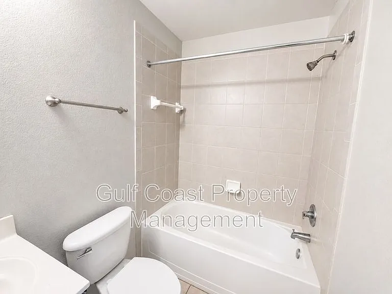 4850 51st St W #2205 — Photo 9