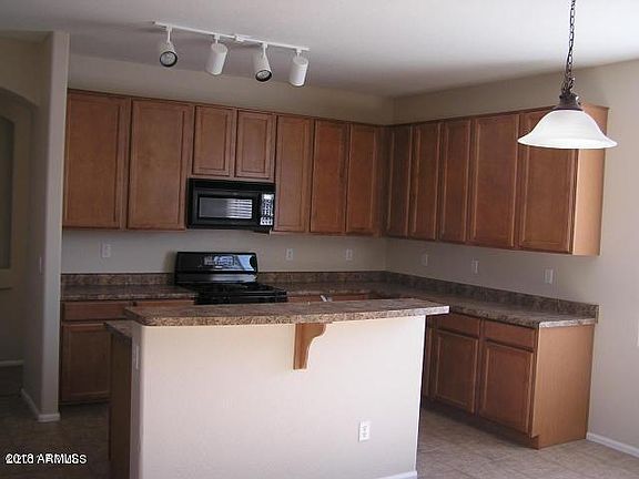2nd image of 43902 W Griffis Dr