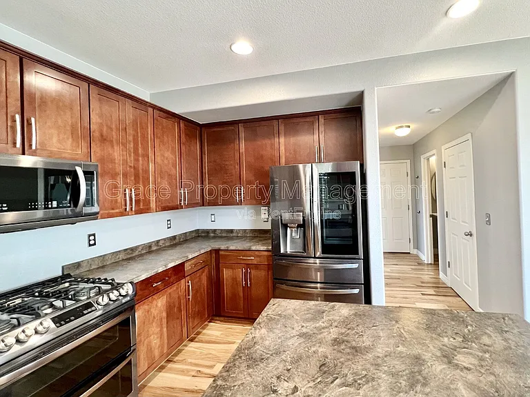 5574 S Buchanan St — Photo 7
