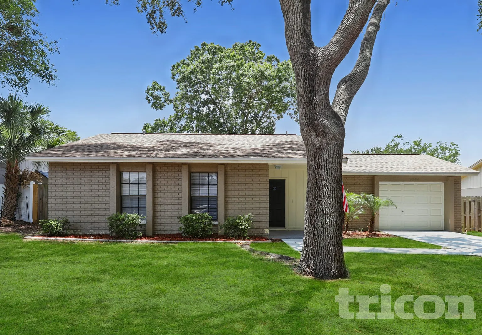 2704 Manor Hill Drive Brandon FL — Photo 1