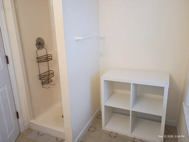 19 Hodges St #2B — Photo 6