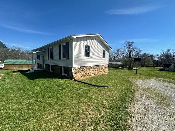3rd image of 4032 Gayle Cir