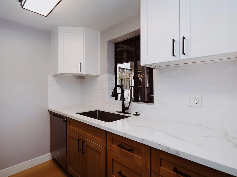 7601 Eads Avenue — Photo 4