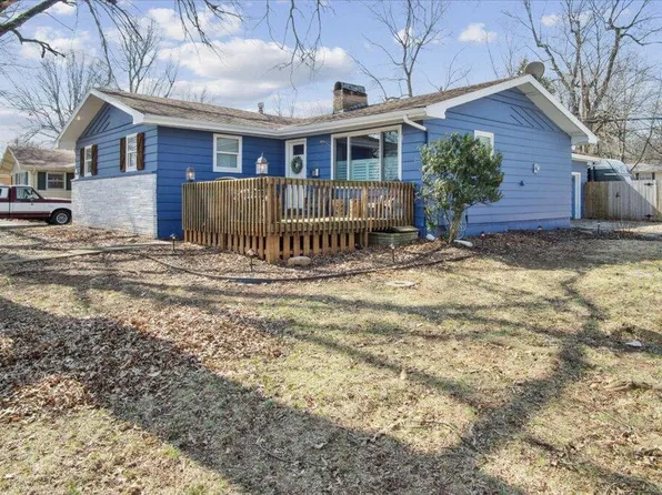 705 S Link Avenue, Springfield, MO 65802