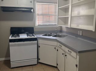 1409 College St, Arlington, TX 76010