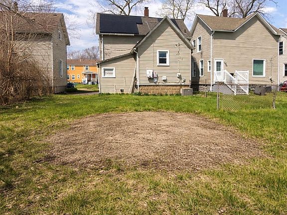 3rd image of 4311 Alexander Ct