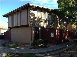 3rd image of 181 Alexander Ave