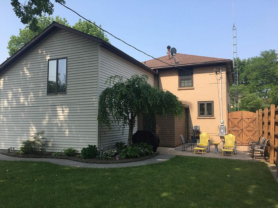 725 Lehman St, Berne, IN 46711 Zillow