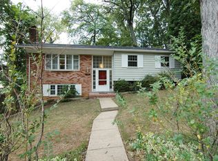 370 Park St NE, Vienna, VA 22180