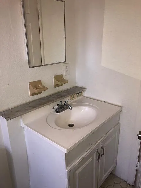 1 bed, 750 sqft, $1,495 — Photo 2