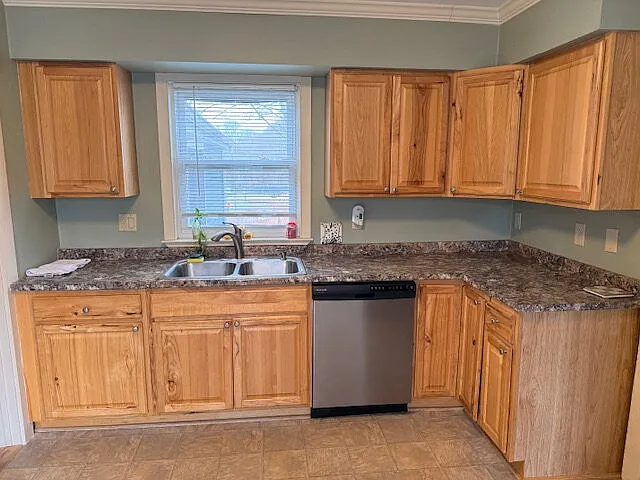 15 Seavey St — Photo 27