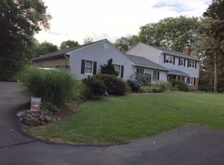 619 Campgaw Rd, Mahwah, NJ 07430