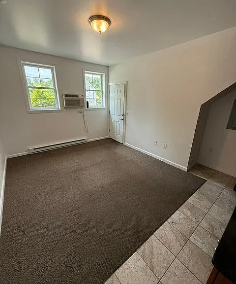 42 Groton St #D — Photo 2