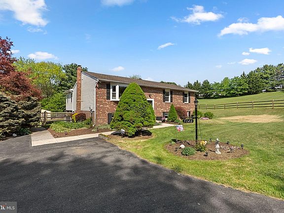 3rd image of 5140 Perry Rd