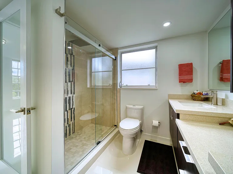 535 Oaks Dr #510 — Photo 7