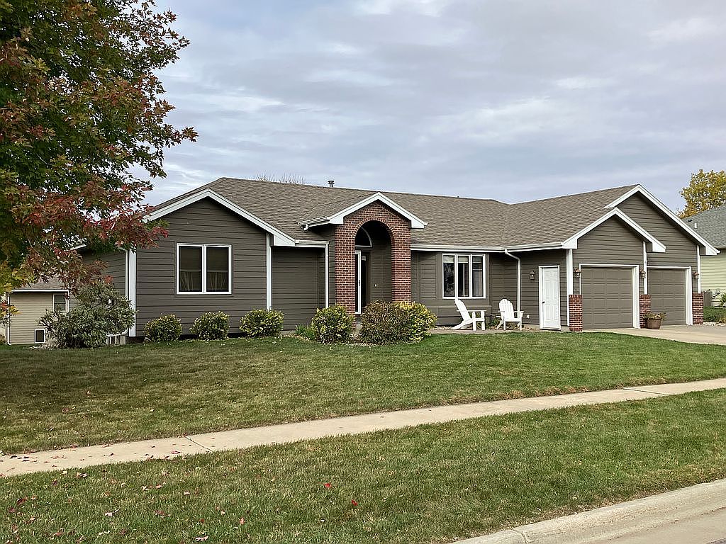 901 Westview Dr, Dell Rapids, SD 57022 | Zillow 901 Westview Dr, Dell Rapids, SD 57022 | Zillow