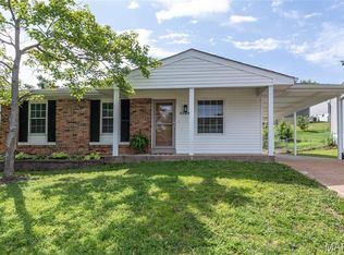 3128 Pinebrook Dr, Arnold, MO 63010