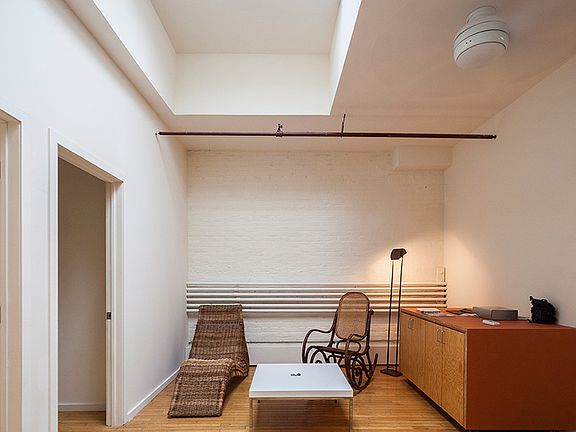 4th image of 261 Lexington Ave APT B2