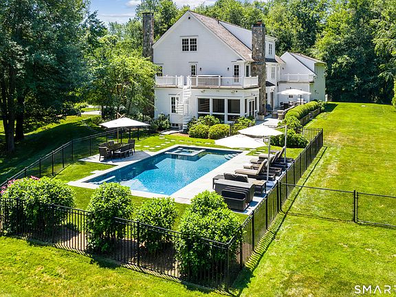 4th image of 359 Greens Farms Road