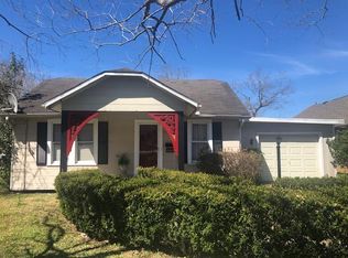 6661 Terrell St, Groves, TX 77619