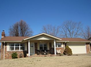 449 Washington Ave, Mount Vernon, IN 47620