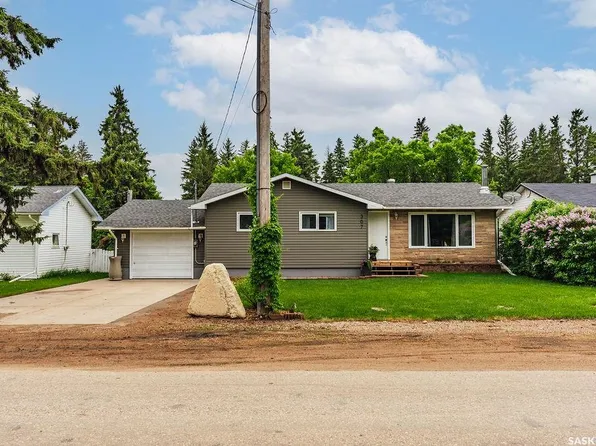 307 2nd AVENUE S, Hepburn, SK S0K 1Z0