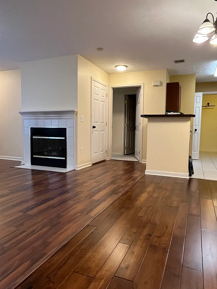 Living room - Center Ridge Rd