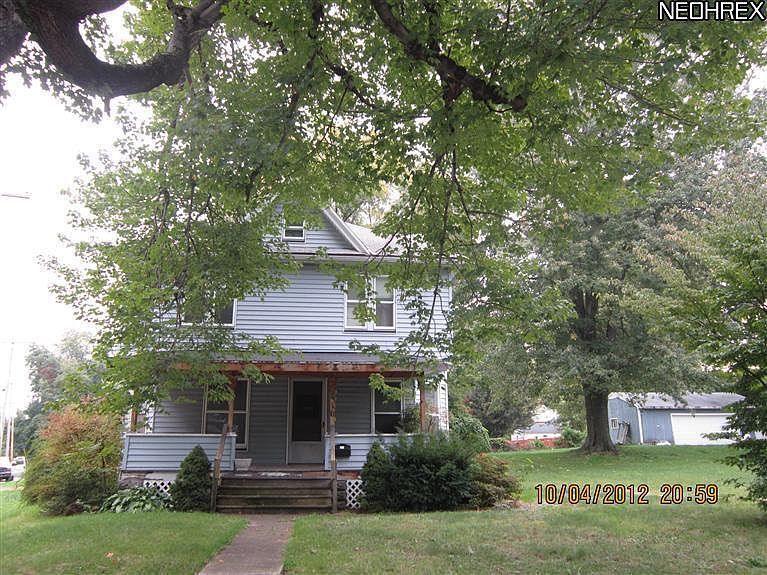 1st image of 410 Harbor St