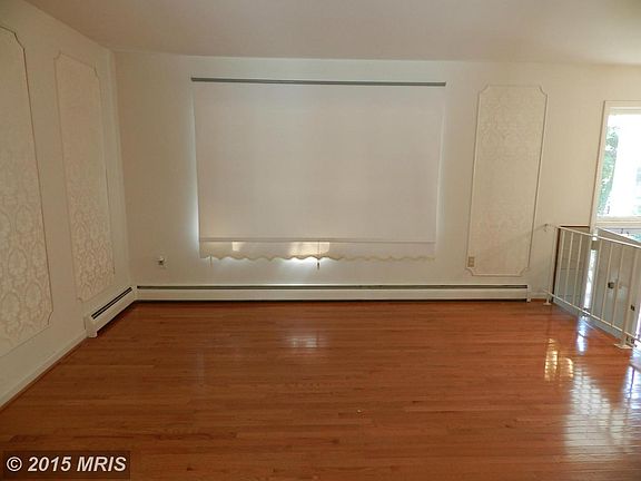 4th image of 3098 Acorn Ct