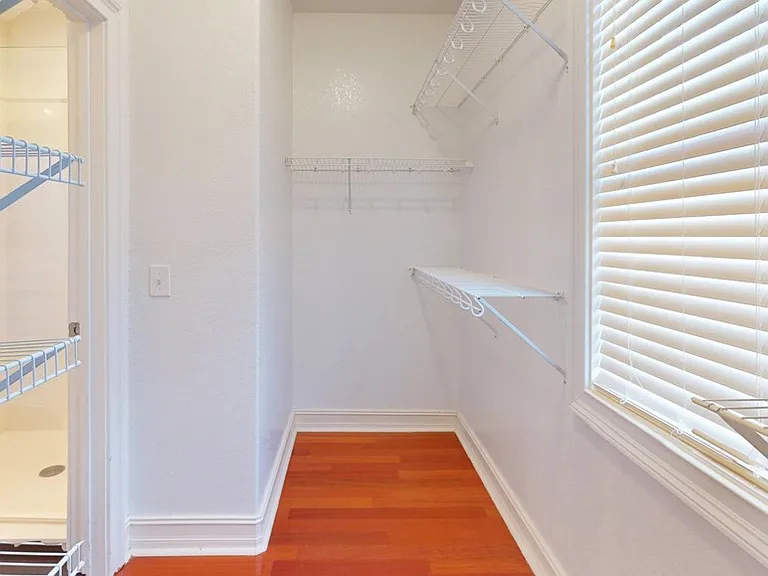 100 Sweetbriar Lakes Dr — Photo 16