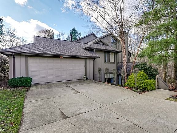 2nd image of 2172 Stone Creek Trl