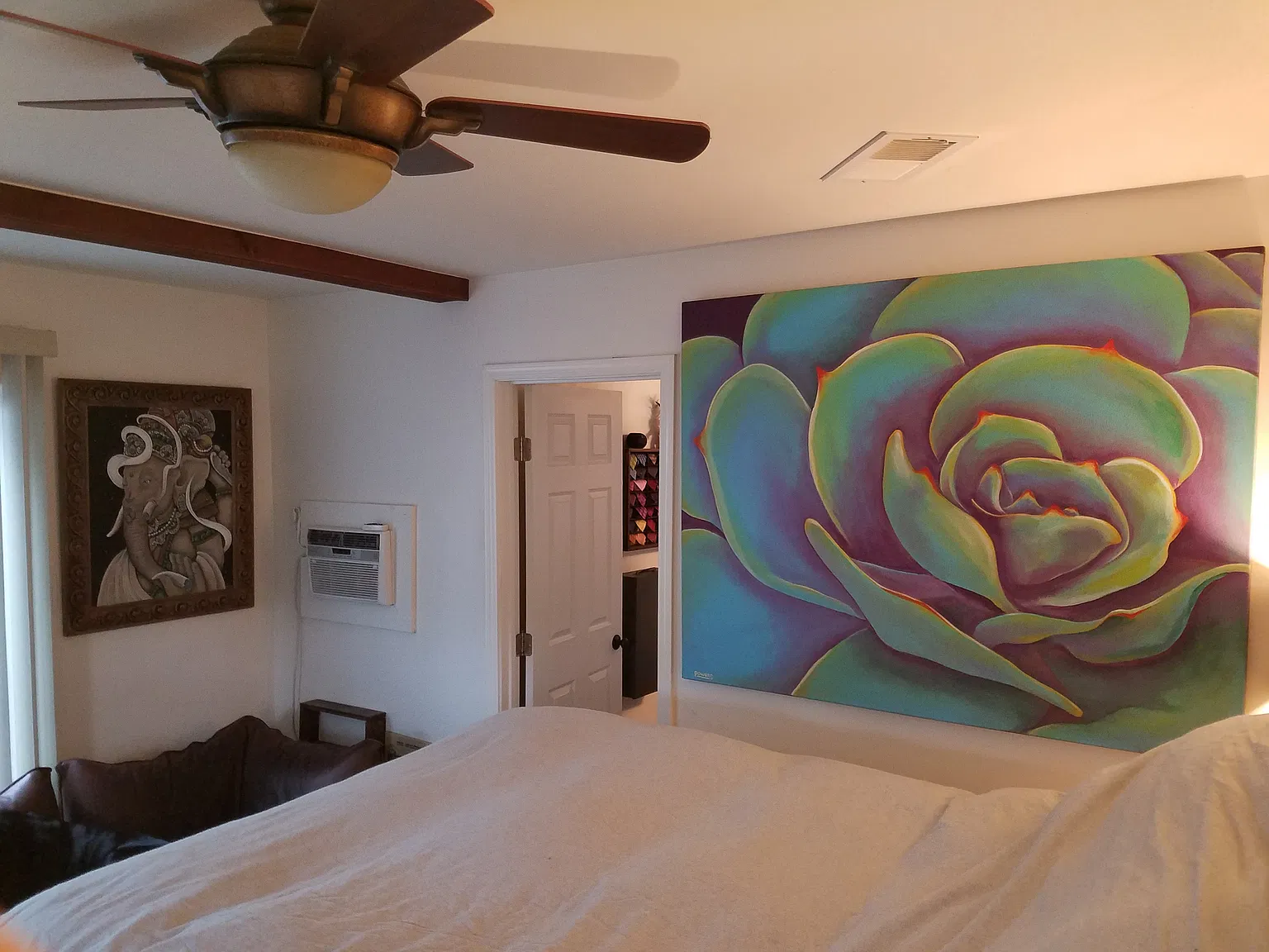 3 bed, 1300 sqft, $2,950 — Photo 2