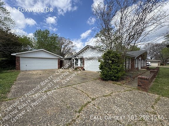 4th image of 800 Foxwood Dr
