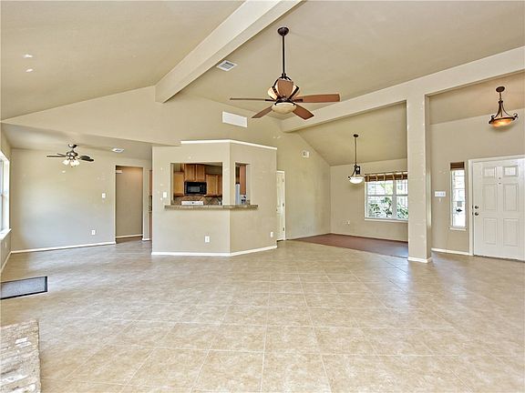 4th image of 3905 Constitution Dr