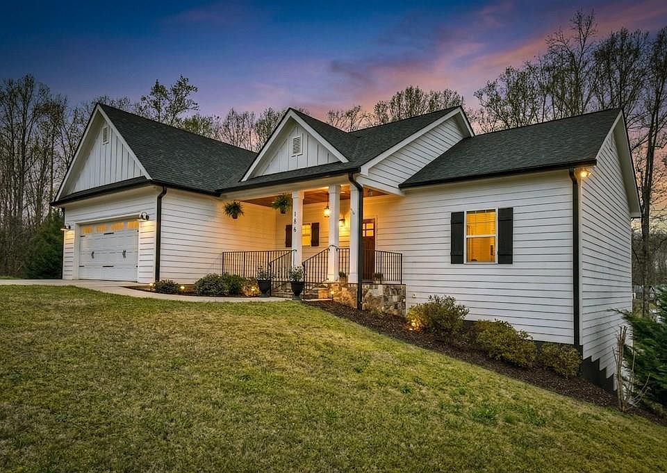 1st image of 186 Meadow Cir