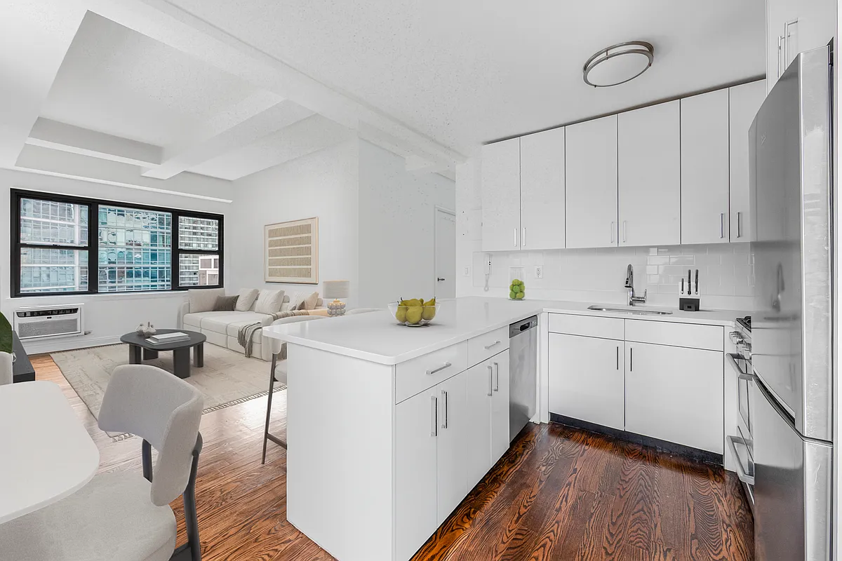 Building Photo - 157 E 57th St #19B